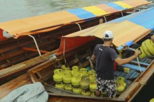 Kelangkaan Gas LPG 3 Kg di Pulau Belakang Padang Kota Batam